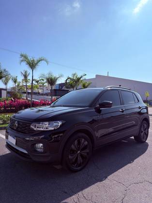 VOLKSWAGEN T-CROSS 1.0 200 TSI TOTAL FLEX THE TOWN AUTOMÁTICO VOLKSWAGEN T-CROSS 1.0 200 TSI TOTAL FLEX THE TOWN AUTOMÁTICO